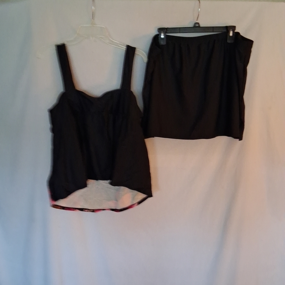 Floral Black and Pink Tankini - Picture 3 of 4